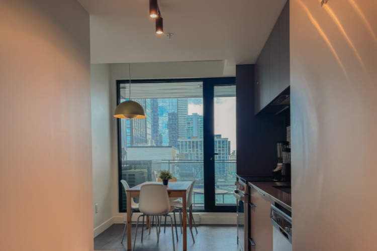 421 Montreal
